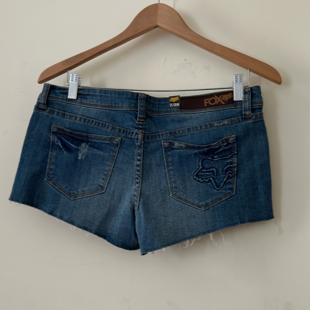Fox Racing || Womans Denim Dylan Short Shorts Size 7 / 28 - Picture 2 of 10